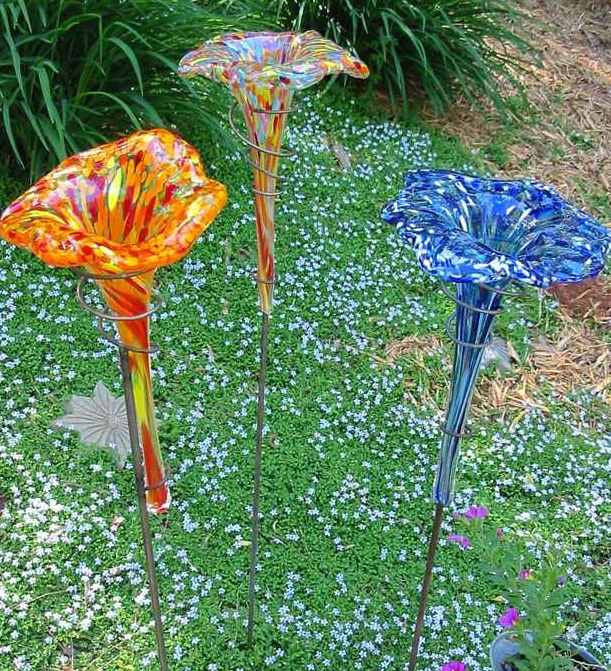 Butterfly Feeders, Butterfly Puddlers and Accessories